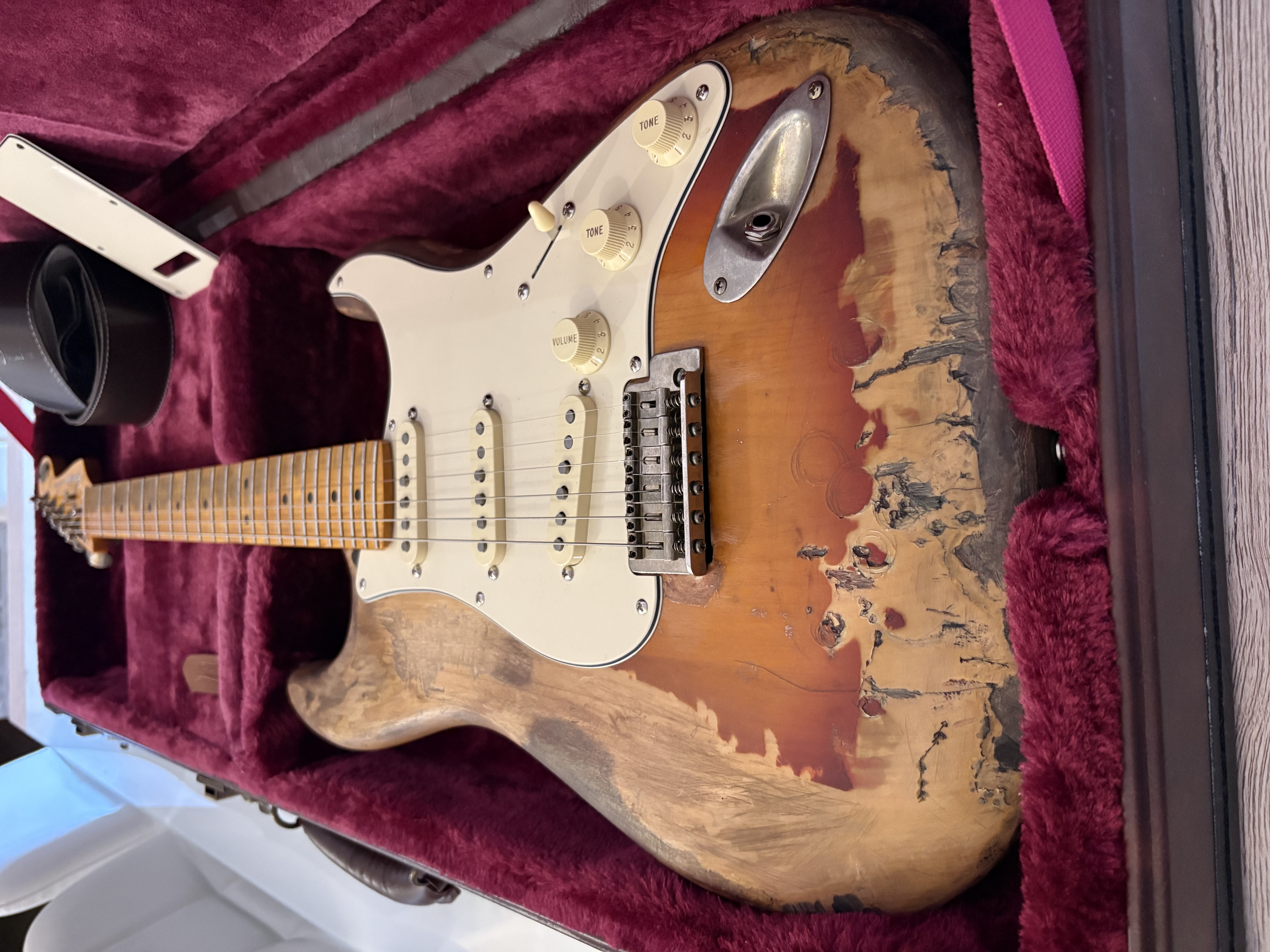 STRATOCASTER HADMADE CUSTOM HEAVY RELIC FENDER MEX HOT AUTOBLOCCANTI CASE HISTORIC FENDER