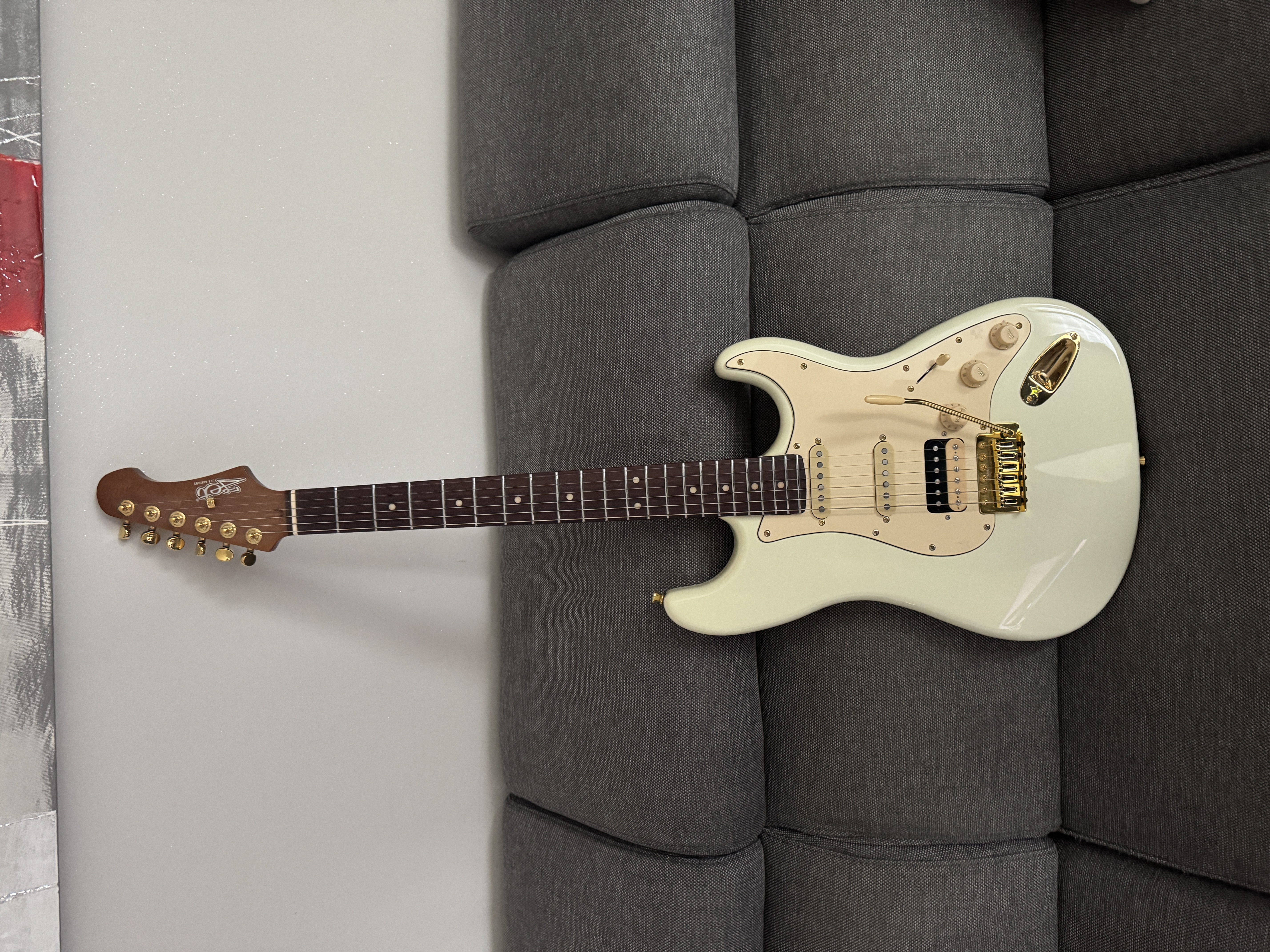 Jet guitar Jet 2000 Chitarra strato JS-380 Rosewood, White
